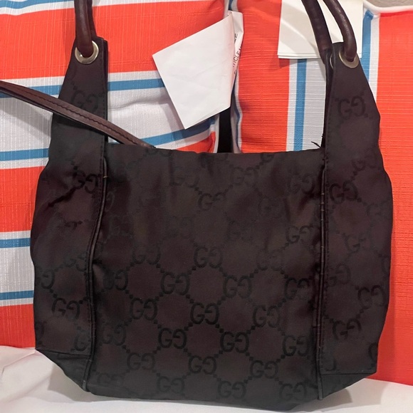 Gucci Brown Jacquard GG Shoulder Bag - Picture 1 of 15
